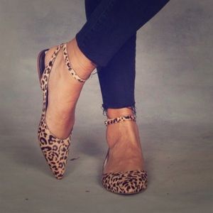 Matt Bernson Zola Cheetah Pony Hair Pointed Flats
